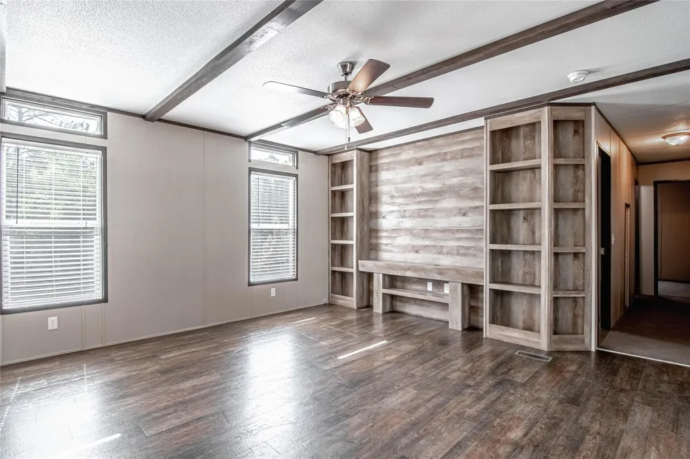 37 Riverside Lane #B Huntsville, TX 77320