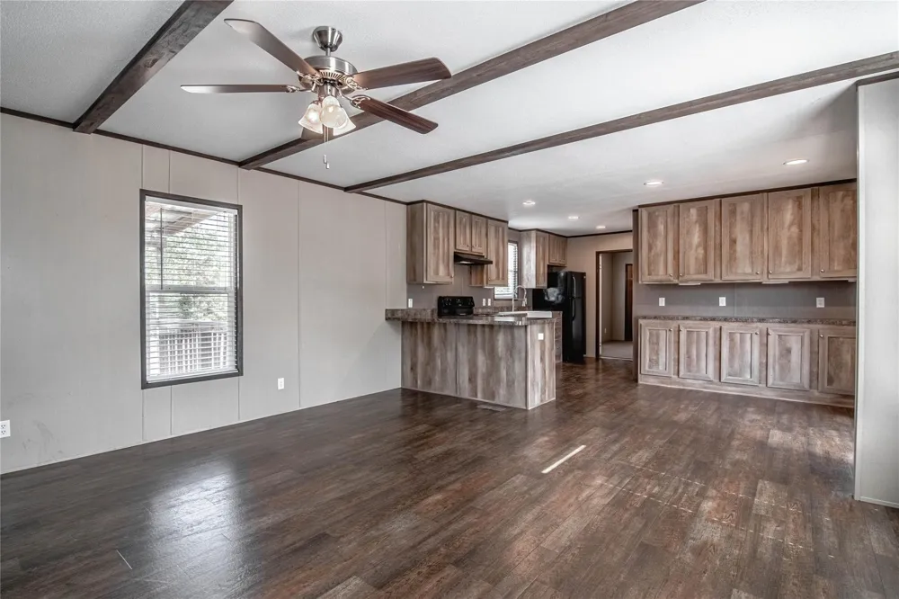 37 Riverside Lane #B Huntsville, TX 77320