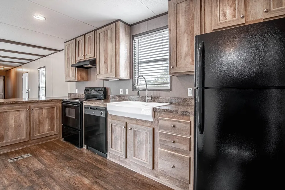 37 Riverside Lane #B Huntsville, TX 77320