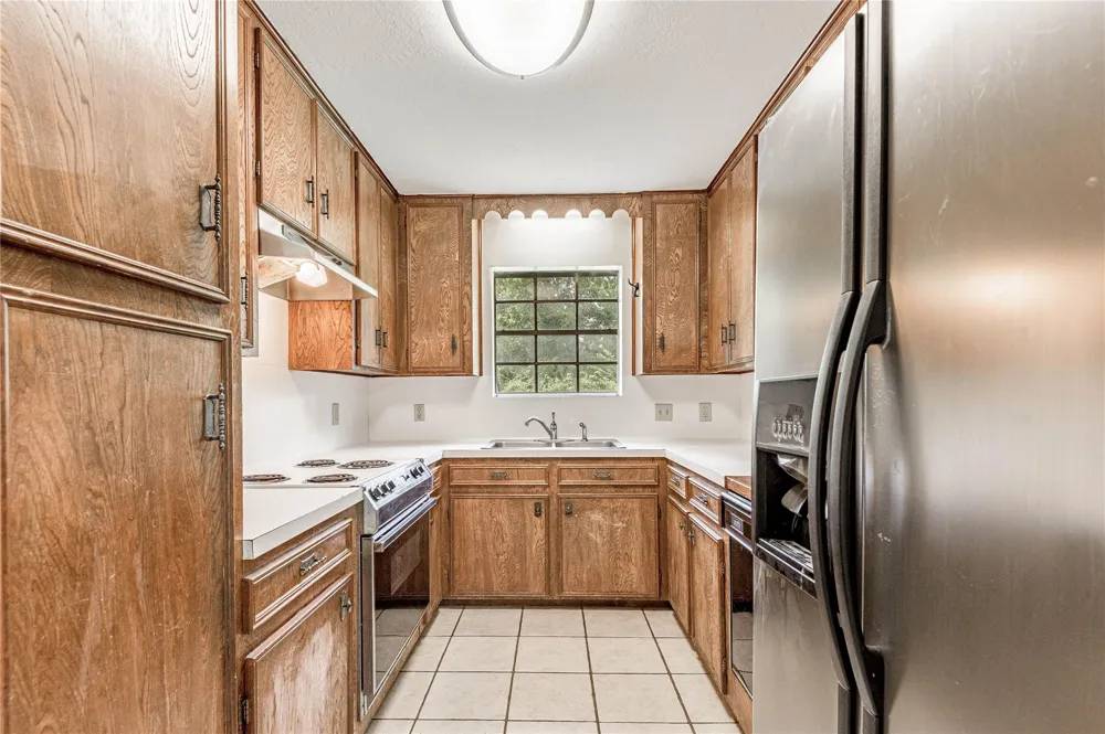 4640 Fm 1374 Road #A Huntsville, TX 77340