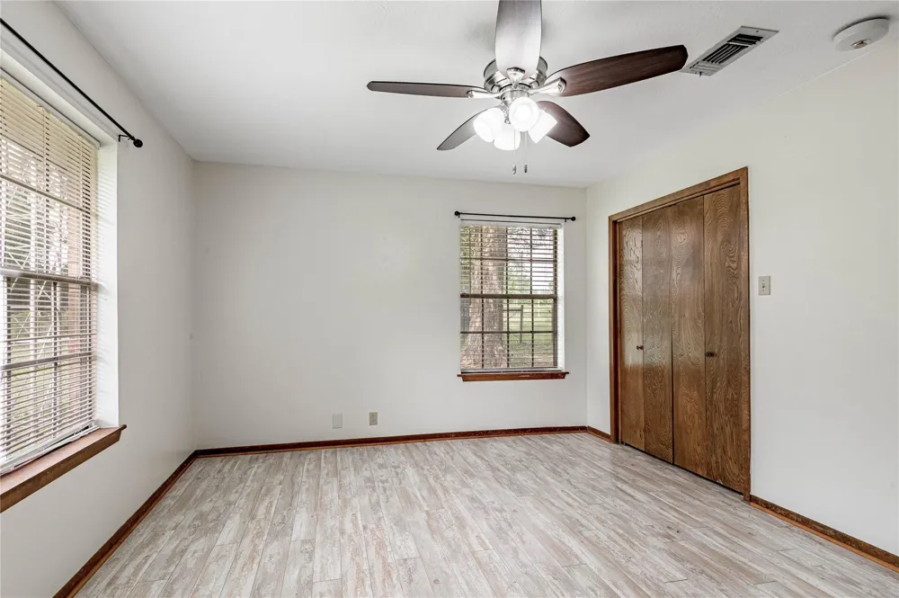 4640 Fm 1374 Road #A Huntsville, TX 77340
