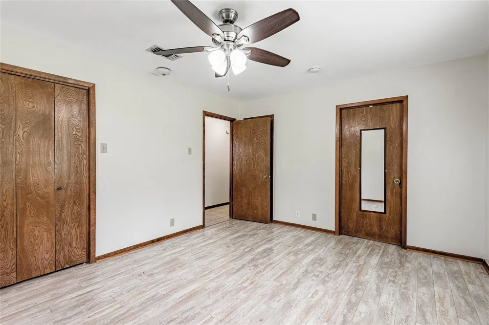 4640 Fm 1374 Road #A Huntsville, TX 77340