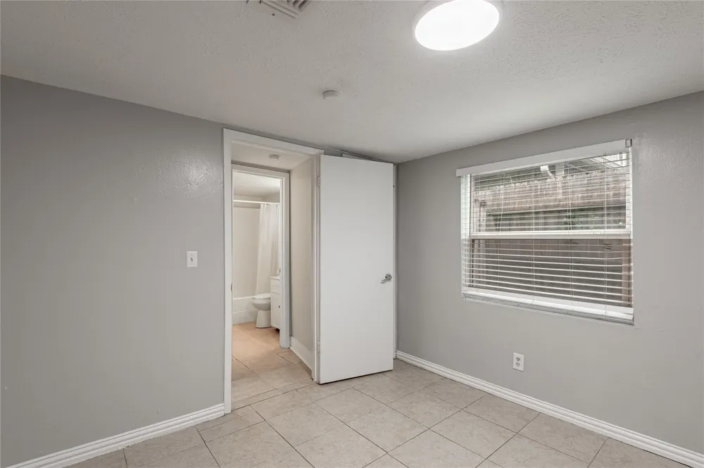 26620 Primrose Court Huntsville, TX 77320