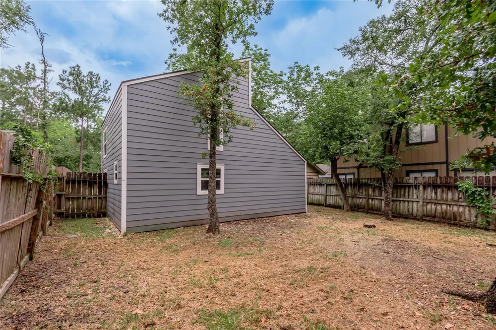 26620 Primrose Court Huntsville, TX 77320