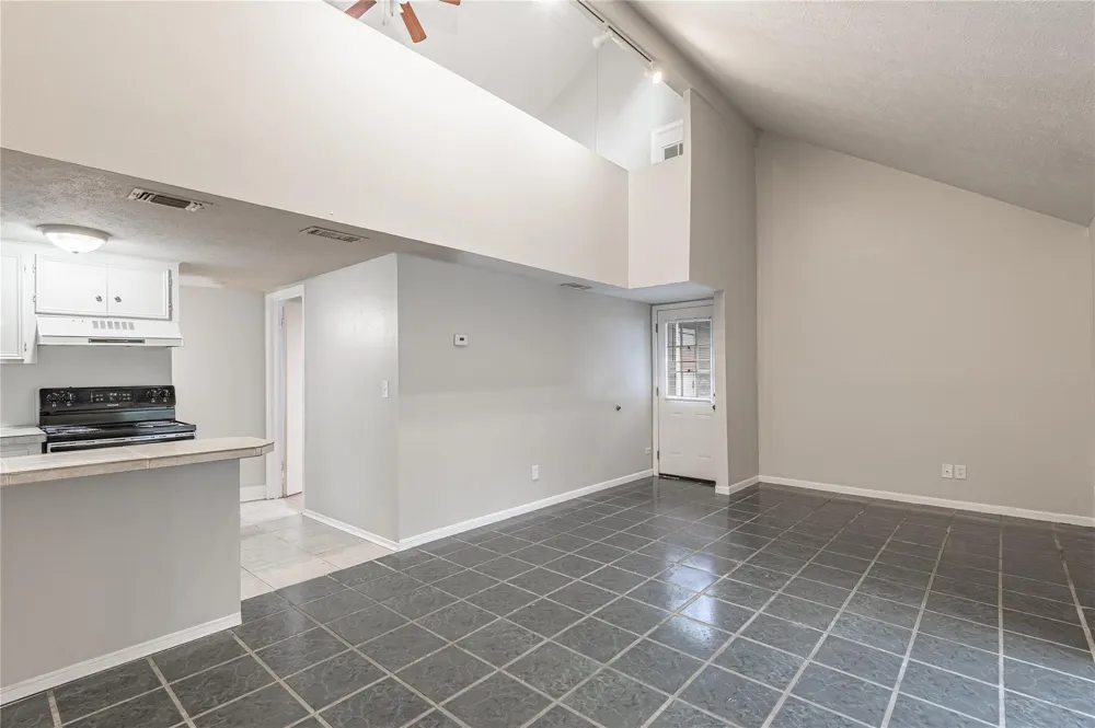26620 Primrose Court Huntsville, TX 77320