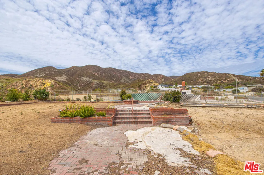 3523 Shoreheights Drive Malibu, CA 90265