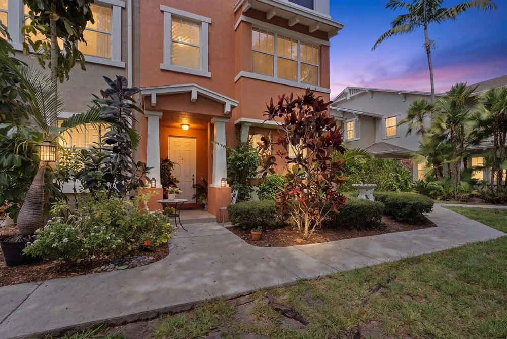 960 Millbrae Court #6 West Palm Beach, FL 33401