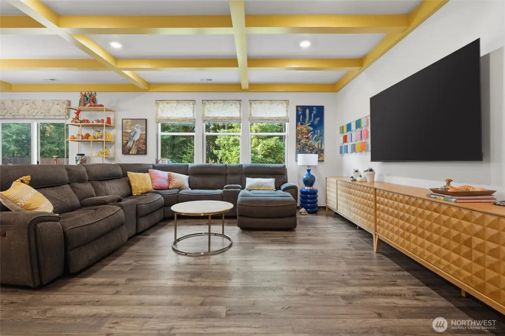 1137 SW Pendleton Way Port Orchard, WA 98367