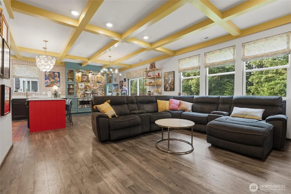 1137 SW Pendleton Way Port Orchard, WA 98367