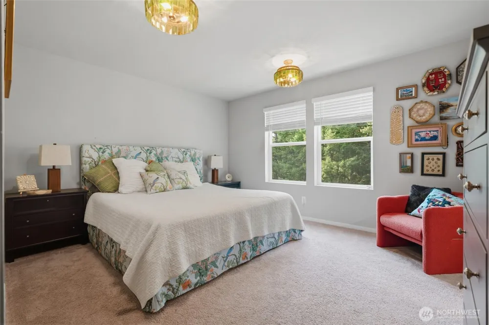 1137 SW Pendleton Way Port Orchard, WA 98367