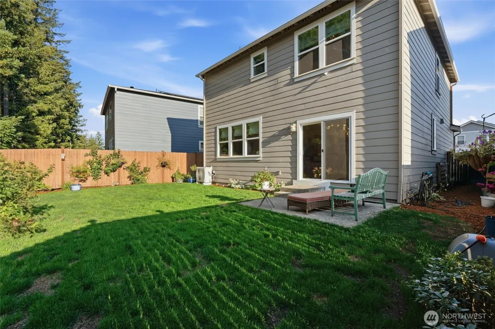 1137 SW Pendleton Way Port Orchard, WA 98367