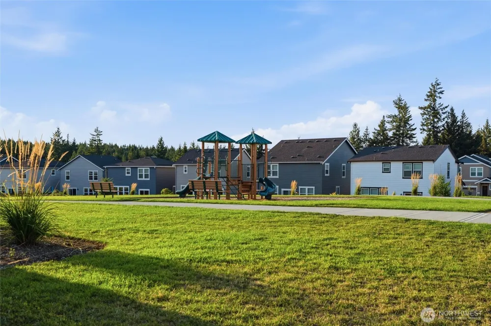 1137 SW Pendleton Way Port Orchard, WA 98367