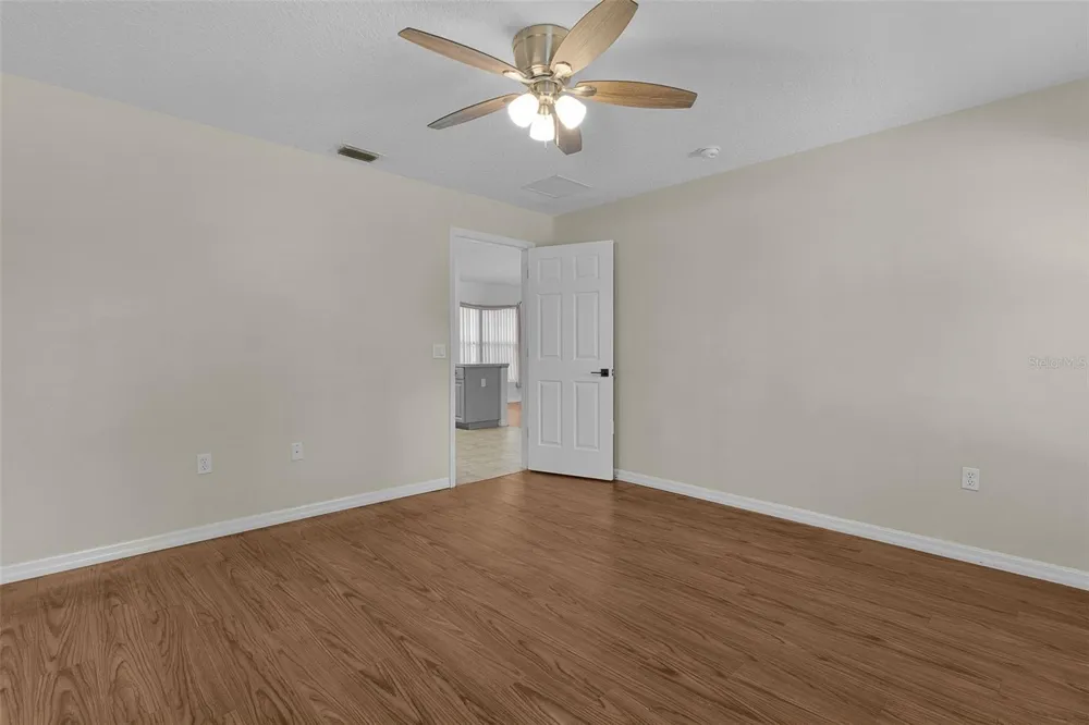 36127 PINE TREE STREET Fruitland Park, FL 34731