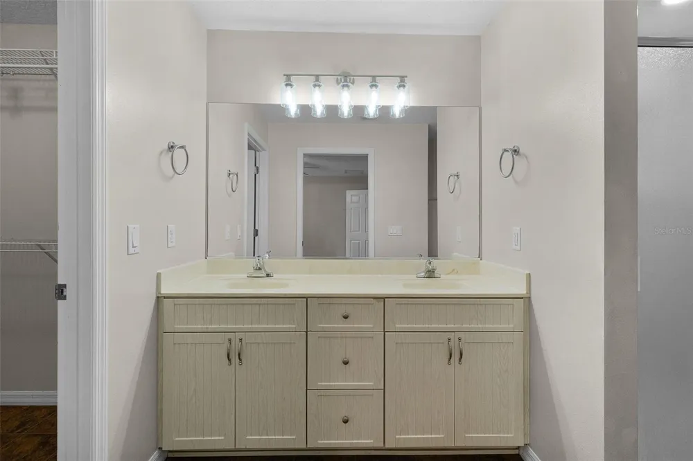 36127 PINE TREE STREET Fruitland Park, FL 34731