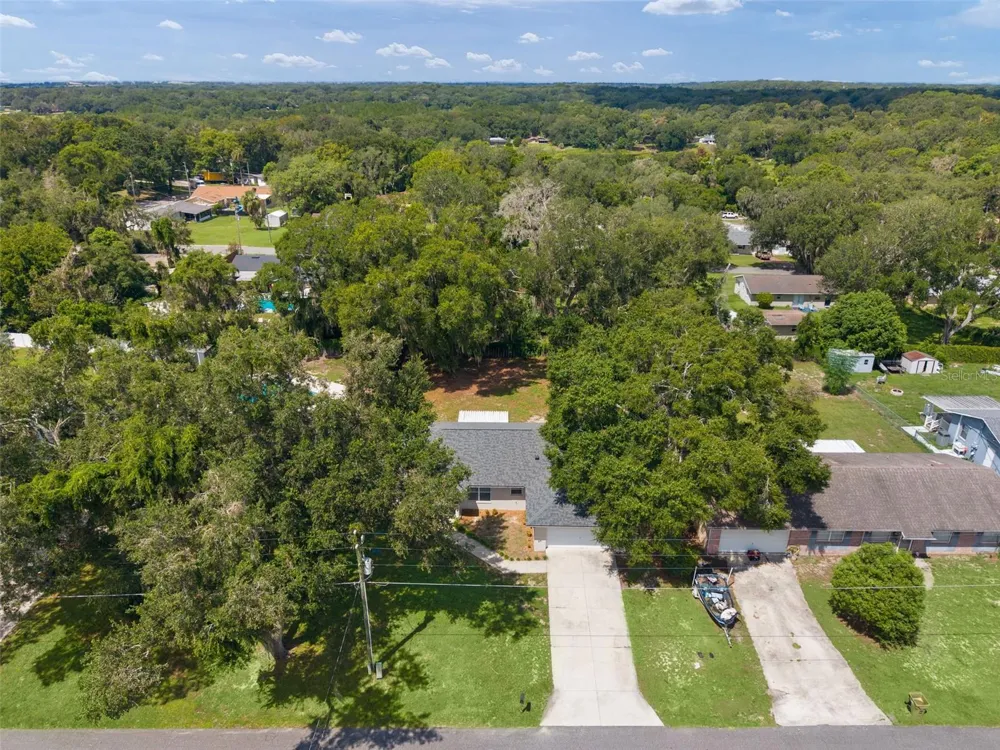 36127 PINE TREE STREET Fruitland Park, FL 34731