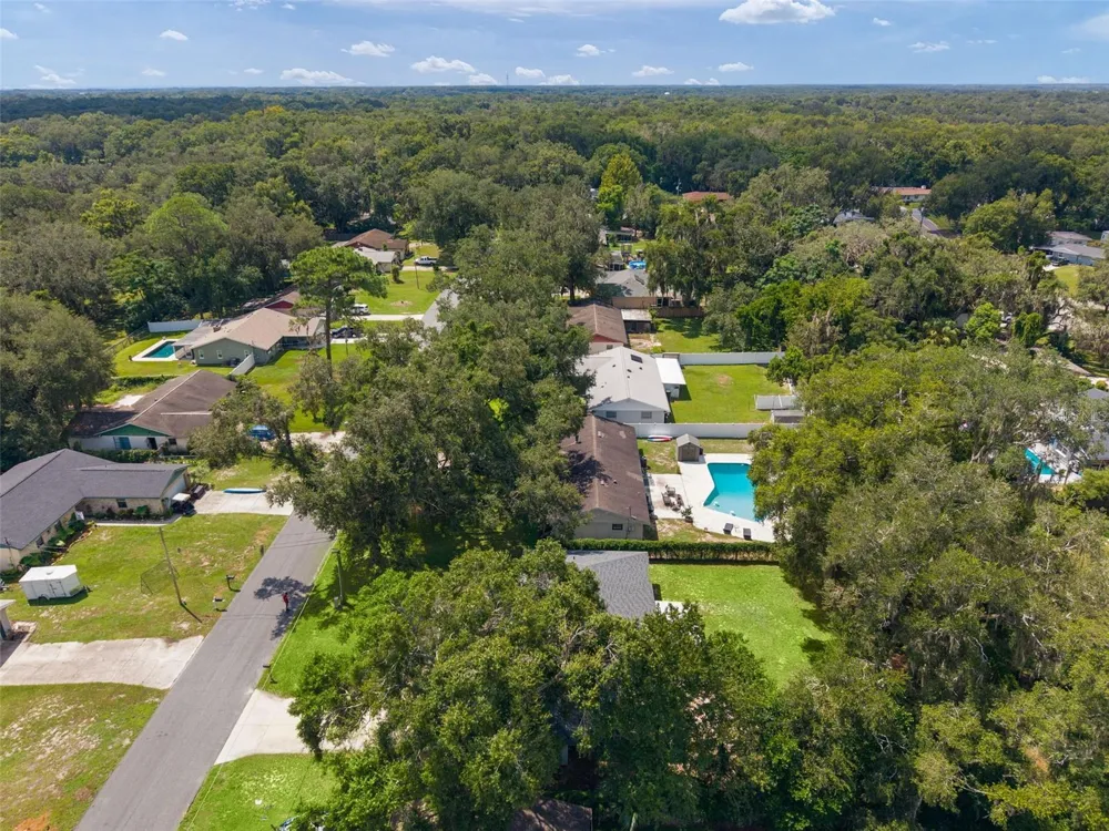 36127 PINE TREE STREET Fruitland Park, FL 34731