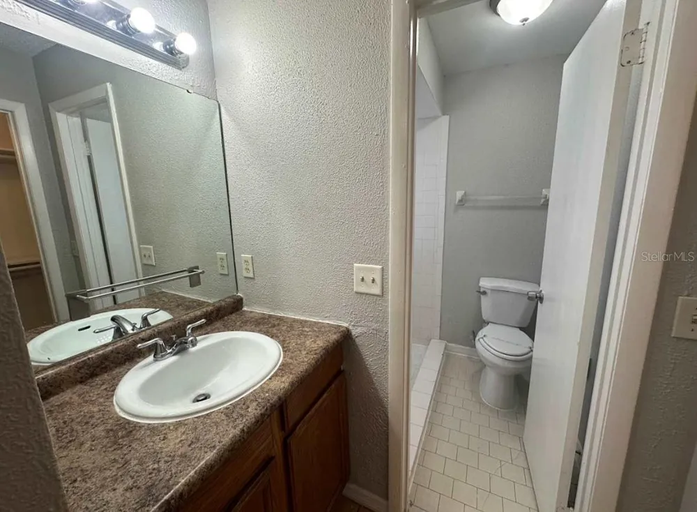 1746 MEREDITH AVENUE Deltona, FL 32738