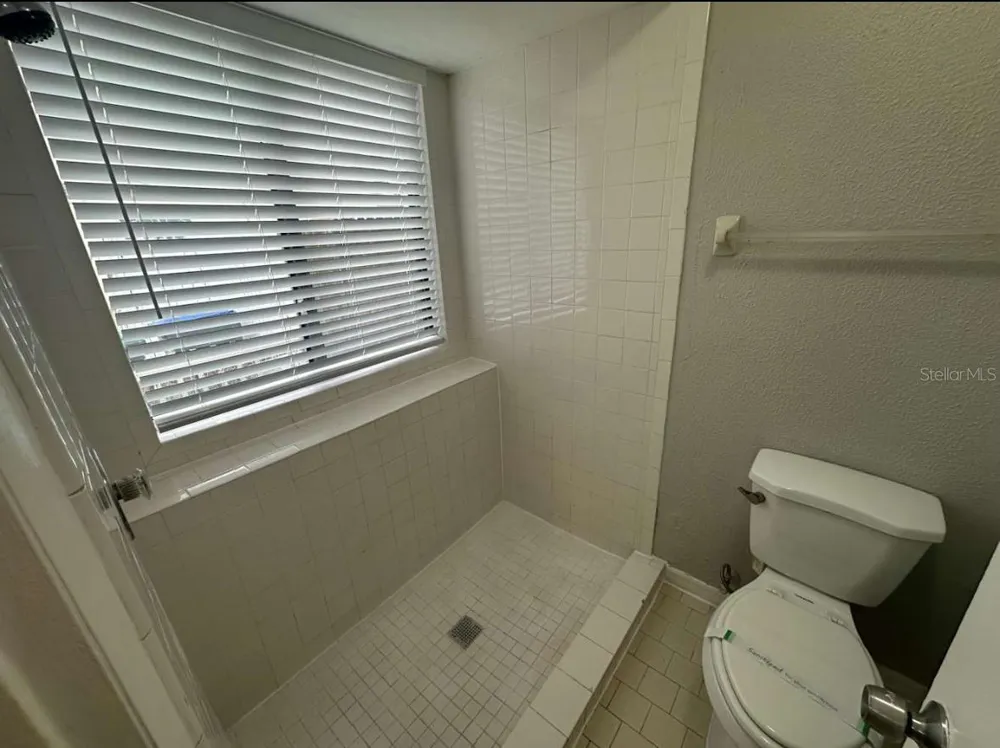 1746 MEREDITH AVENUE Deltona, FL 32738