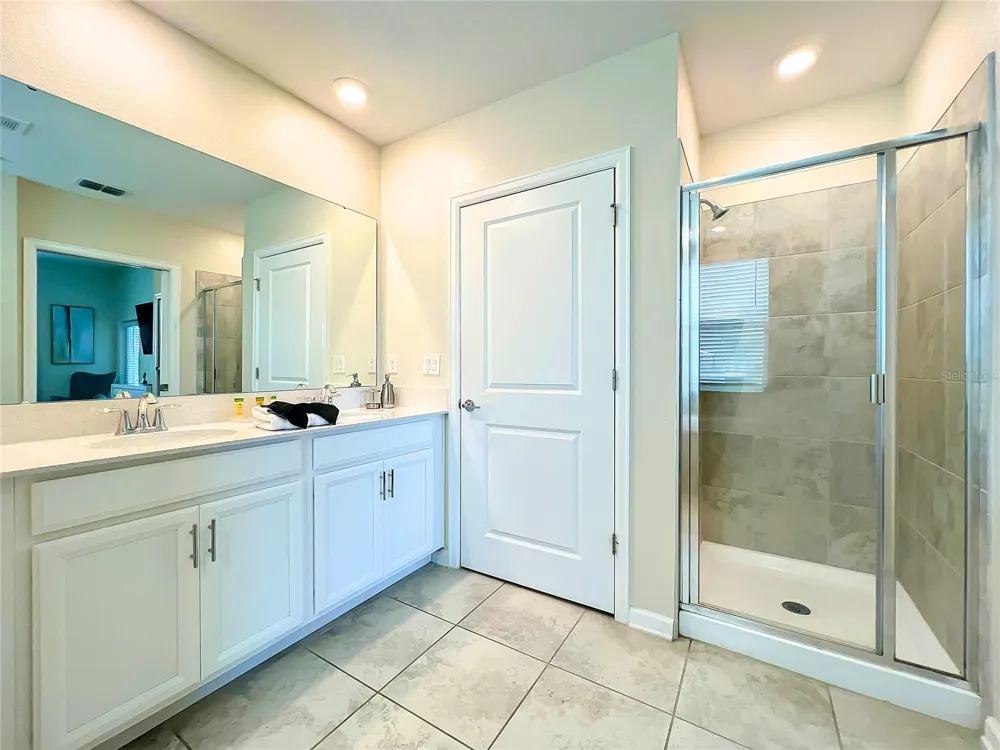 747 OCEAN COURSE AVENUE #747 Davenport, FL 33896