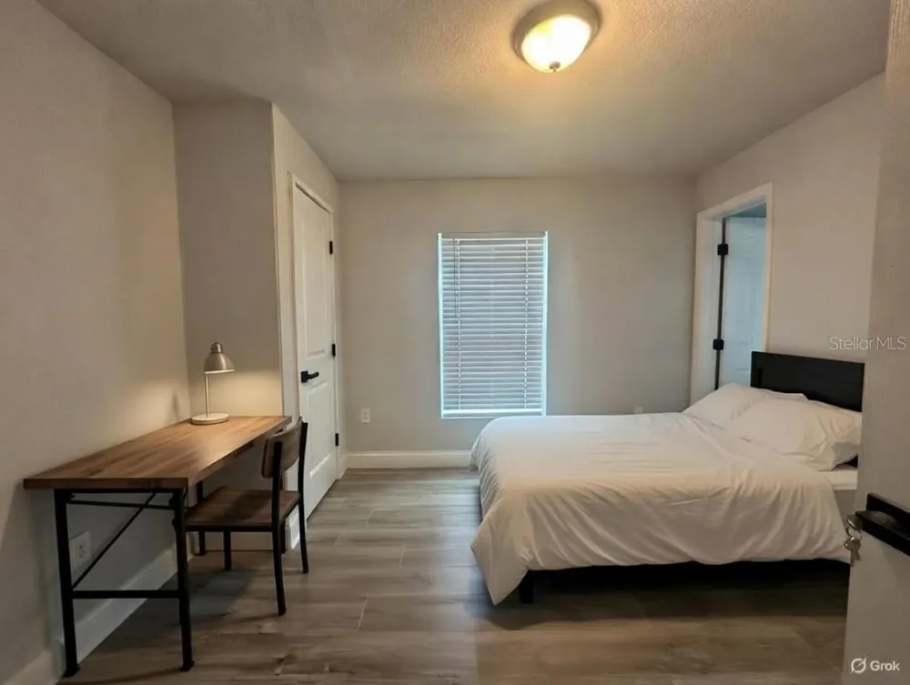 204 GARDEN AVENUE Orlando, FL 32805