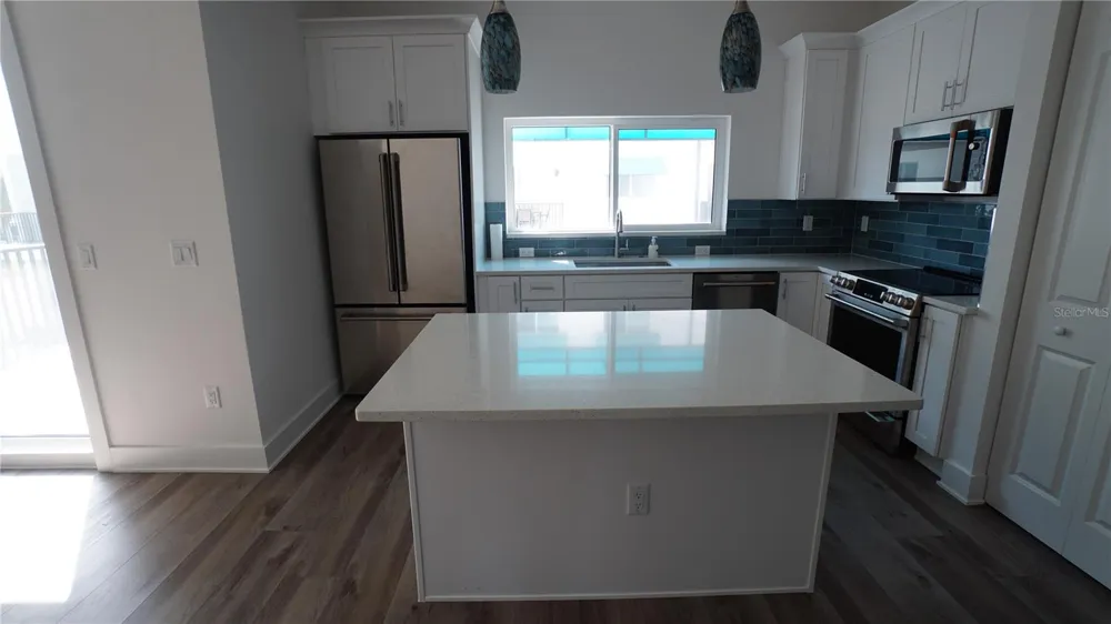 15405 GULF BOULEVARD #B2 Madeira Beach, FL 33708