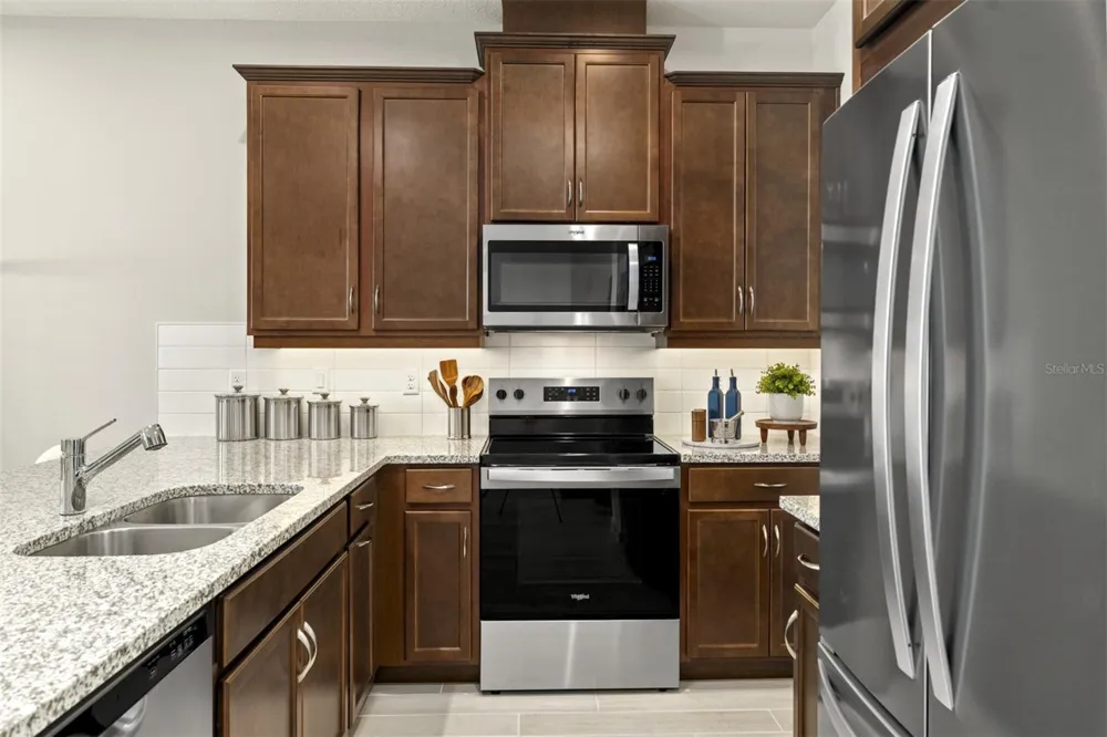10167 MILESTONE CIRCLE Orlando, FL 32832