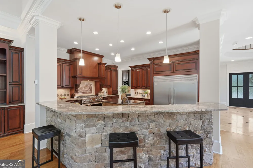 112 Overlook CIR Dawsonville, GA 30534