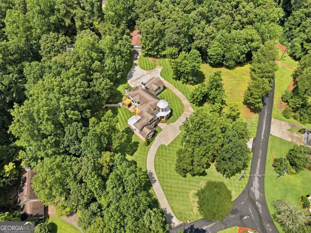 112 Overlook CIR Dawsonville, GA 30534