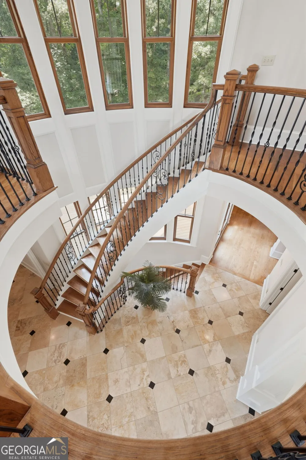 112 Overlook CIR Dawsonville, GA 30534