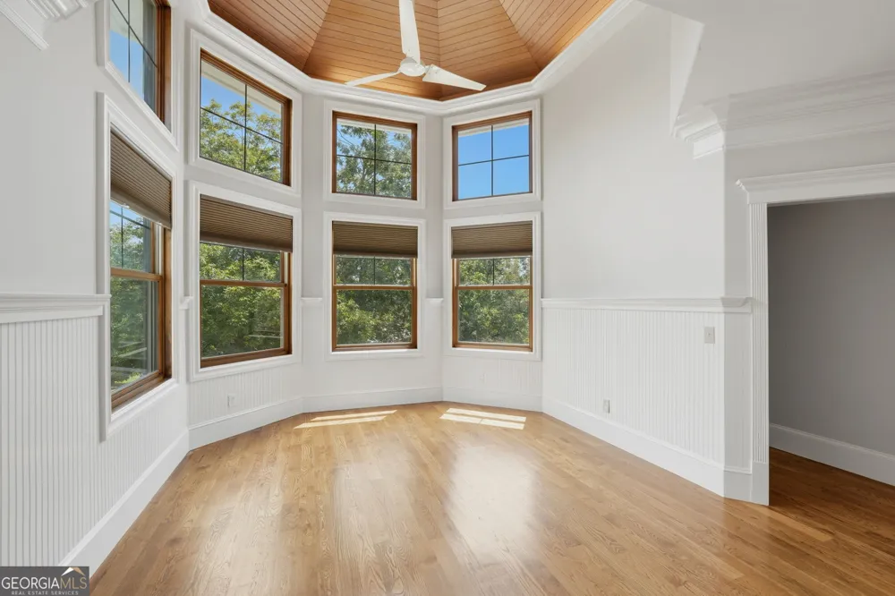 112 Overlook CIR Dawsonville, GA 30534
