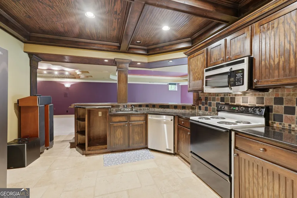 112 Overlook CIR Dawsonville, GA 30534