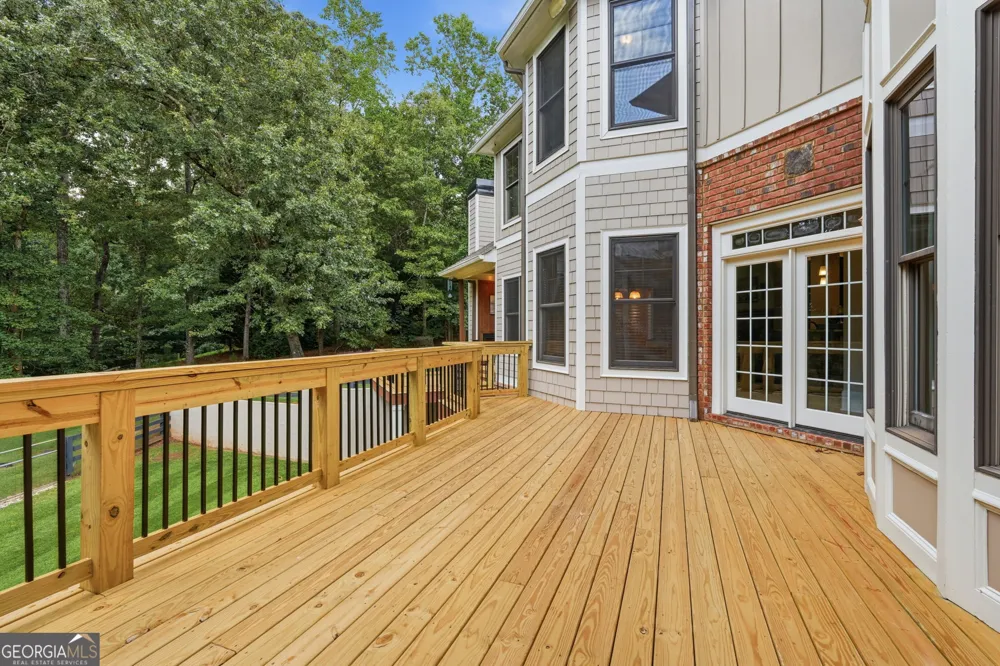 112 Overlook CIR Dawsonville, GA 30534