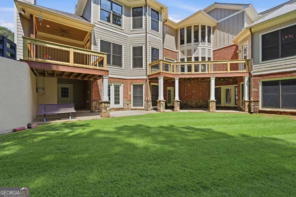112 Overlook CIR Dawsonville, GA 30534