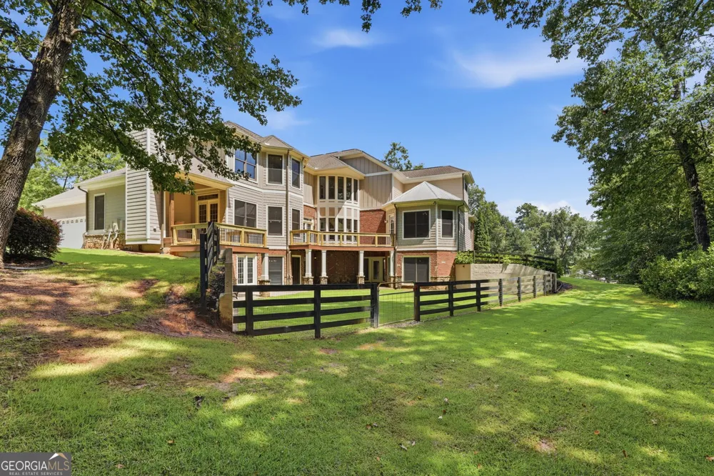112 Overlook CIR Dawsonville, GA 30534