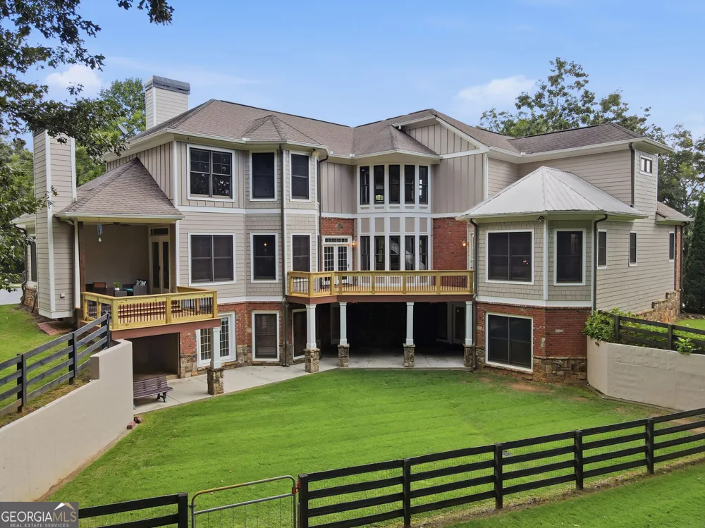 112 Overlook CIR Dawsonville, GA 30534