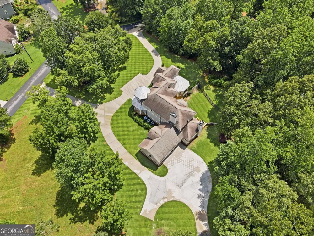 112 Overlook CIR Dawsonville, GA 30534