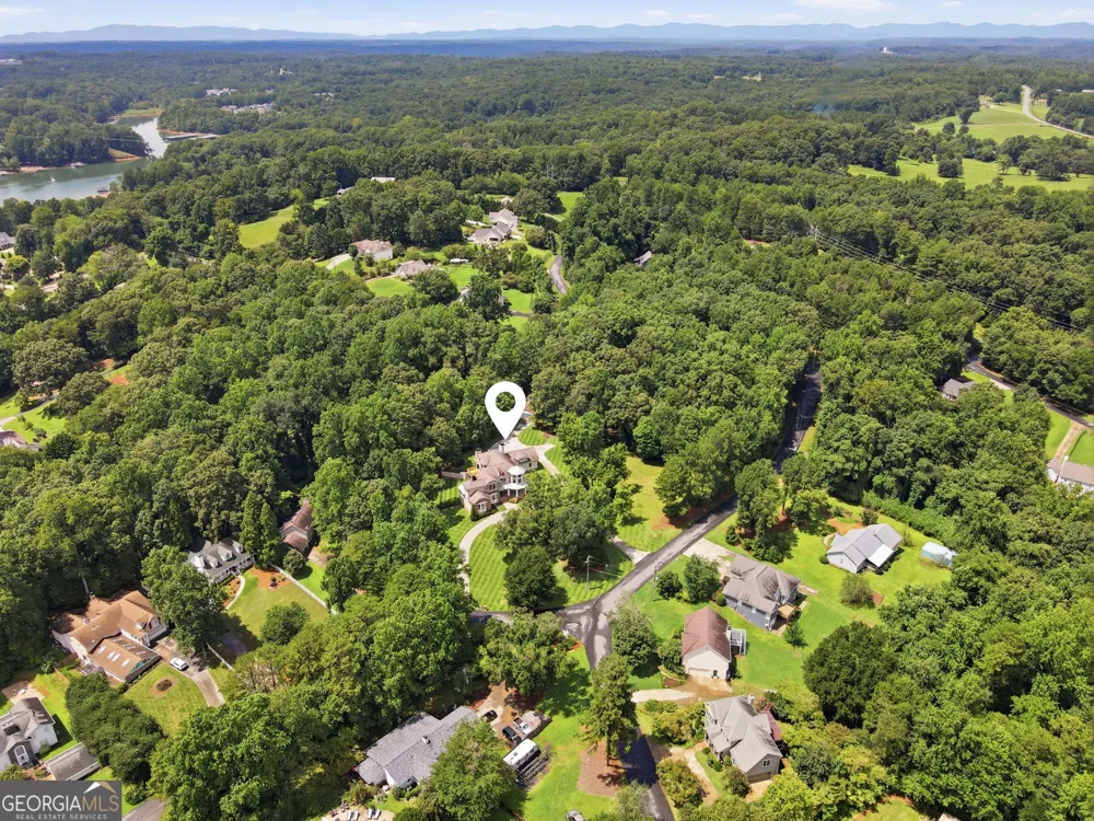 112 Overlook CIR Dawsonville, GA 30534