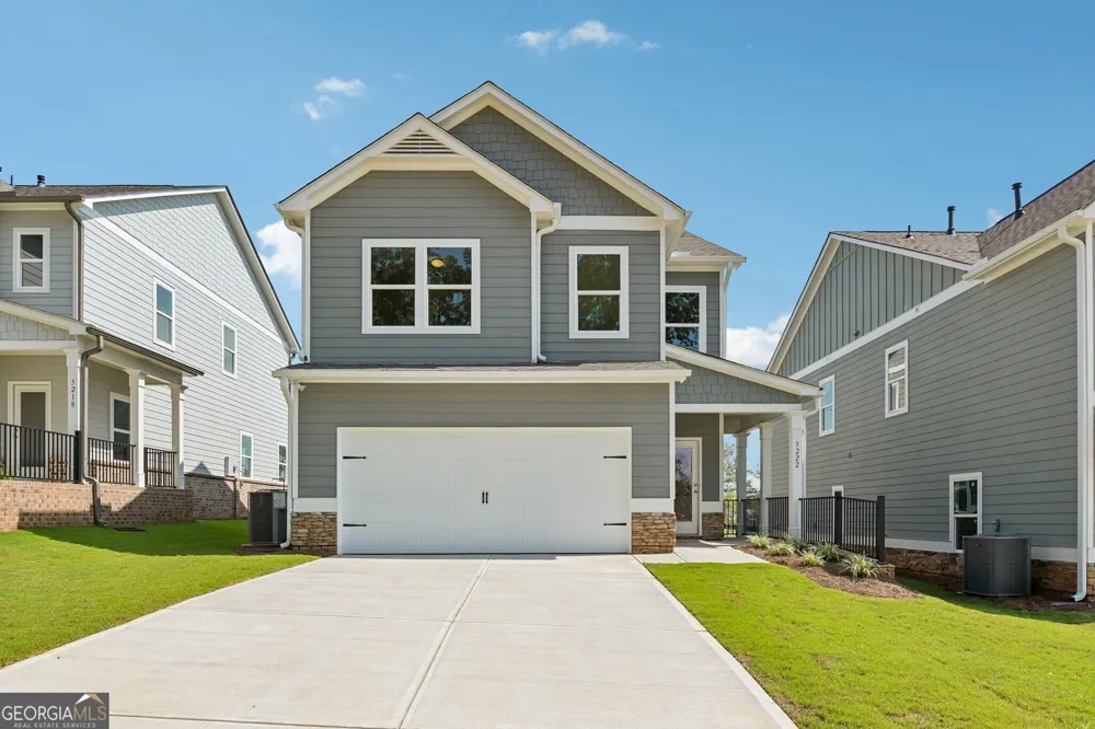5222 Trace View DR Flowery Branch, GA 30542