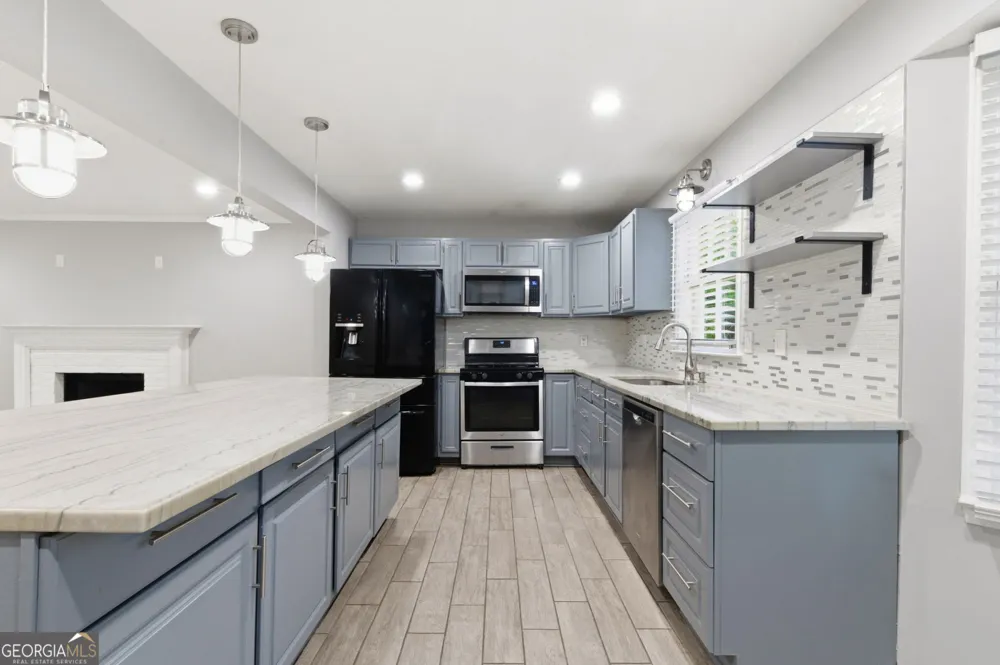 77 Alma DR Dallas, GA 30157