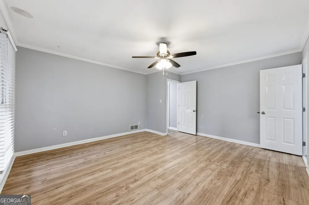 77 Alma DR Dallas, GA 30157