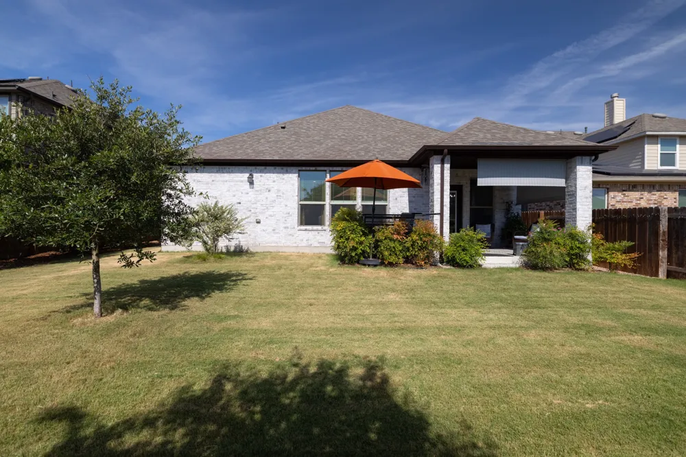 1212 Euless Lane Leander, TX 78641