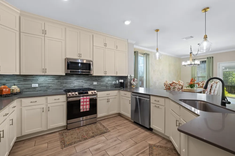1212 Euless Lane Leander, TX 78641