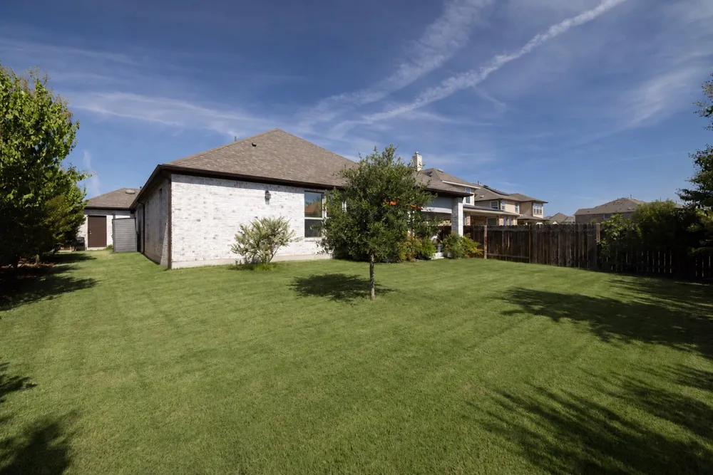 1212 Euless Lane Leander, TX 78641