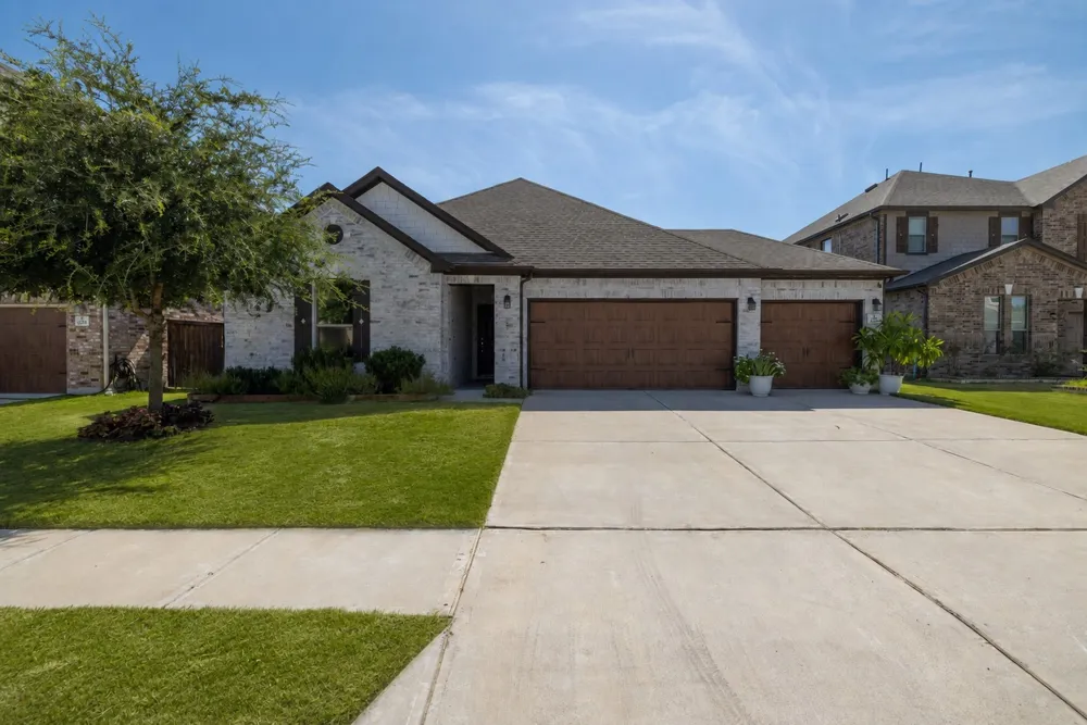 1212 Euless Lane Leander, TX 78641