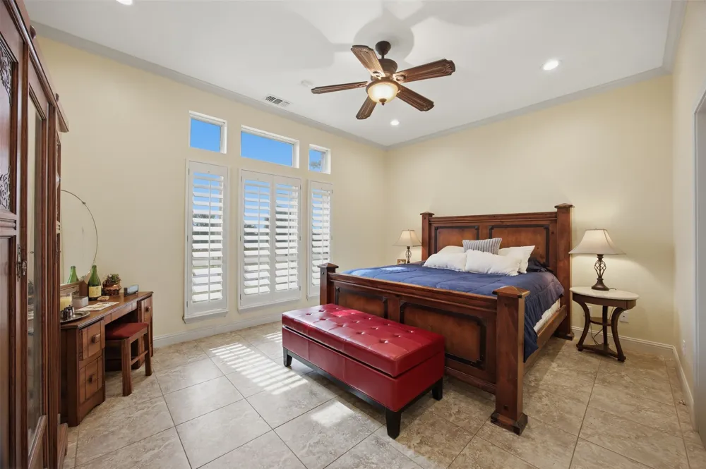 2936 FM 1704 Elgin, TX 78621