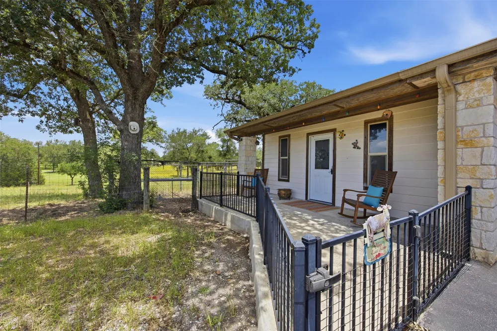 2936 FM 1704 Elgin, TX 78621