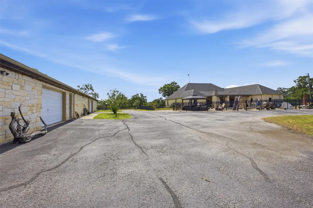 2936 FM 1704 Elgin, TX 78621