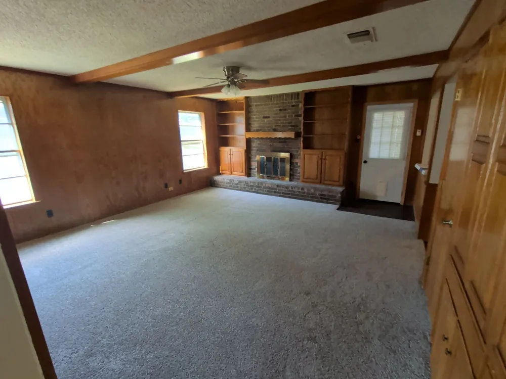 5541 Wood View Street North Richland Hills, TX 76180