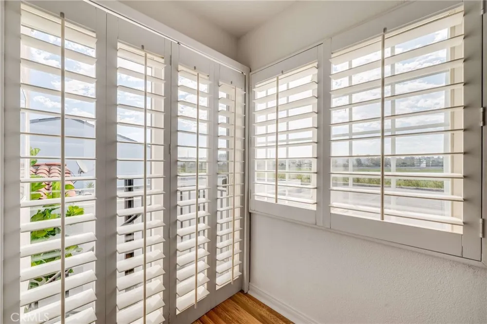 7092 Island Village Drive Long Beach, CA 90803