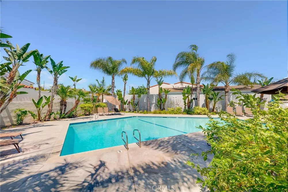 7092 Island Village Drive Long Beach, CA 90803